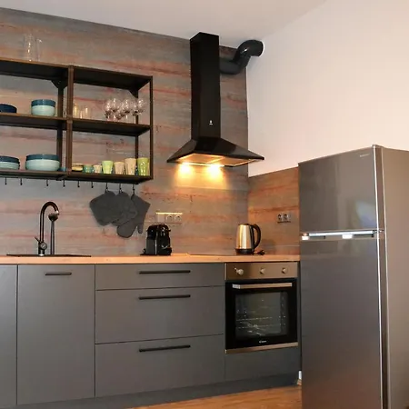 Vlčice 3*