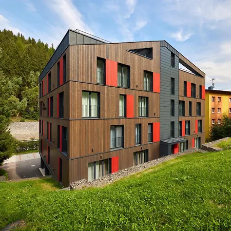Vlčice Apartahotel 3*